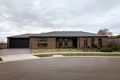 Property photo of 6 Alf Court Drouin VIC 3818