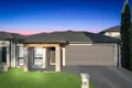 Property photo of 4 Turon Way Tarneit VIC 3029