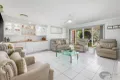 Property photo of 1/33 Nankeen Avenue Paradise Point QLD 4216