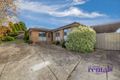 Property photo of 27 Ravenhill Crescent Endeavour Hills VIC 3802