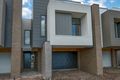 Property photo of 570 Grand Boulevard Craigieburn VIC 3064