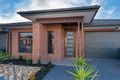 Property photo of 35 Lemon Myrtle Way Craigieburn VIC 3064