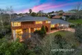 Property photo of 2 Sumner Court Berwick VIC 3806