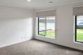 Property photo of 6 Rothschild Avenue Clyde VIC 3978