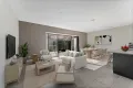 Property photo of 62 Daymar Circuit Craigieburn VIC 3064