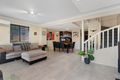 Property photo of 30/9 Lawrence Close Robertson QLD 4109