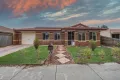 Property photo of 9 Yarcombe Crescent Craigieburn VIC 3064
