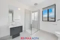 Property photo of 13 Kingsbridge Boulevard Williams Landing VIC 3027