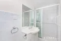 Property photo of 1/73 Clarence Road Indooroopilly QLD 4068