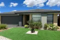 Property photo of 25 Willandra Boulevard Harkness VIC 3337