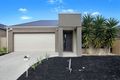 Property photo of 15 Blackshaws Place Caroline Springs VIC 3023