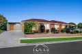 Property photo of 1 Elata Place Endeavour Hills VIC 3802