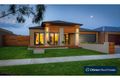 Property photo of 8 Beechtree Way Cranbourne North VIC 3977