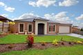 Property photo of 10 Callistemon Crescent Drouin VIC 3818