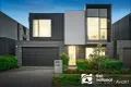 Property photo of 8 Moreton Close Kew VIC 3101
