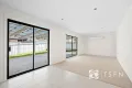 Property photo of 8 Coralee Place Golden Square VIC 3555