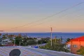 Property photo of 2/11 Arnold Street Manly QLD 4179