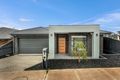 Property photo of 19 Osmond Crescent Wollert VIC 3750