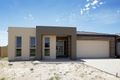 Property photo of 40 Everlasting Boulevard Cranbourne West VIC 3977