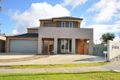 Property photo of 2 Royal Park Way Craigieburn VIC 3064
