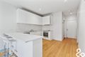 Property photo of 34 Waxflower Crescent Bundoora VIC 3083