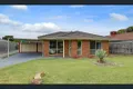 Property photo of 53 Gillingham Crescent Craigieburn VIC 3064