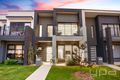 Property photo of 10 Artesian Walk Werribee VIC 3030