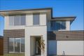 Property photo of 20 Roundhay Crescent Point Cook VIC 3030