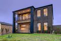 Property photo of 15 Clarendon Avenue Craigieburn VIC 3064