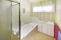 Property photo of 11 Helms Court Benalla VIC 3672