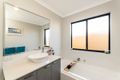 Property photo of 4 Seaview Place Wannanup WA 6210