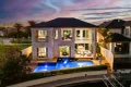Property photo of 21 Royal Albert Crescent Paradise Point QLD 4216