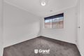 Property photo of 20 Ballymarang Chase Cranbourne West VIC 3977