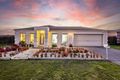 Property photo of 2 Red Gum Circuit Pakenham VIC 3810