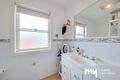 Property photo of 6 Reserve Circuit Currans Hill NSW 2567