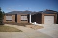 Property photo of 4 Poplar Close Melton VIC 3337