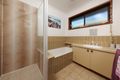 Property photo of 28 Sapphire Circuit West Wodonga VIC 3690