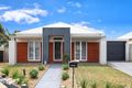 Property photo of 10 Roanoke Green Craigieburn VIC 3064