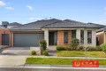 Property photo of 17 Caravan Parade Berwick VIC 3806
