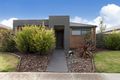 Property photo of 7 Lysterfield Walk Manor Lakes VIC 3024