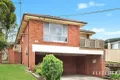 Property photo of 2/10 Buckle Crescent West Wollongong NSW 2500
