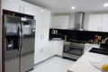 Property photo of 17 Jindalee Gardens Cranbourne West VIC 3977