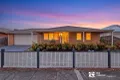 Property photo of 12 Maldon Drive Eynesbury VIC 3338