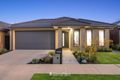 Property photo of 37 Fawkner Crescent Armstrong Creek VIC 3217