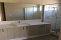 Property photo of 10 Yarrow Street Treeby WA 6164
