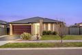 Property photo of 27 Brickwood Circuit Craigieburn VIC 3064