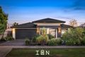 Property photo of 8 Peisley Crescent Cranbourne East VIC 3977