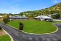 Property photo of 19 Pelling Close Kanimbla QLD 4870