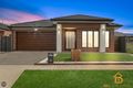 Property photo of 6 Genoa Chase Cobblebank VIC 3338