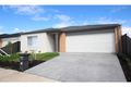 Property photo of 33 Peninsula Crescent Craigieburn VIC 3064